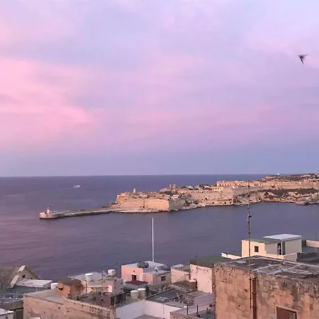 Sea View Large Valletta